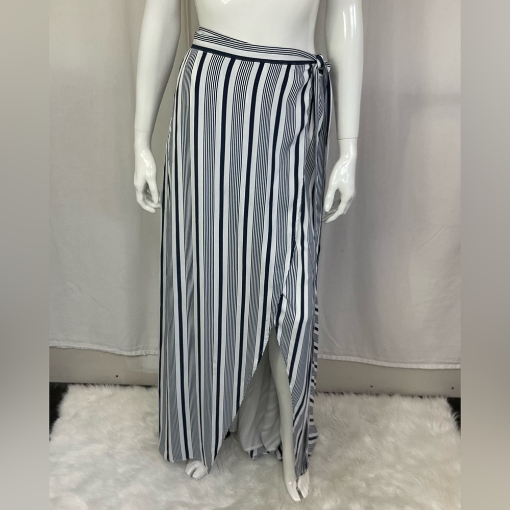The Jetset Diaries Navy Blue White Her Allies Striped Maxi Wrap Skirt Size S - Picture 3 of 8
